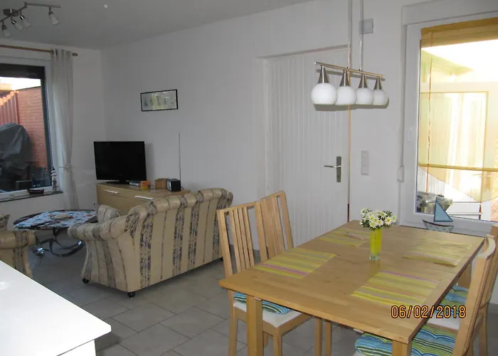 Fahrrinne 12 Tatil Evi Dornum