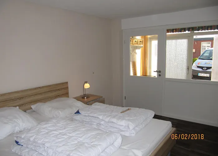 Fahrrinne 12 *